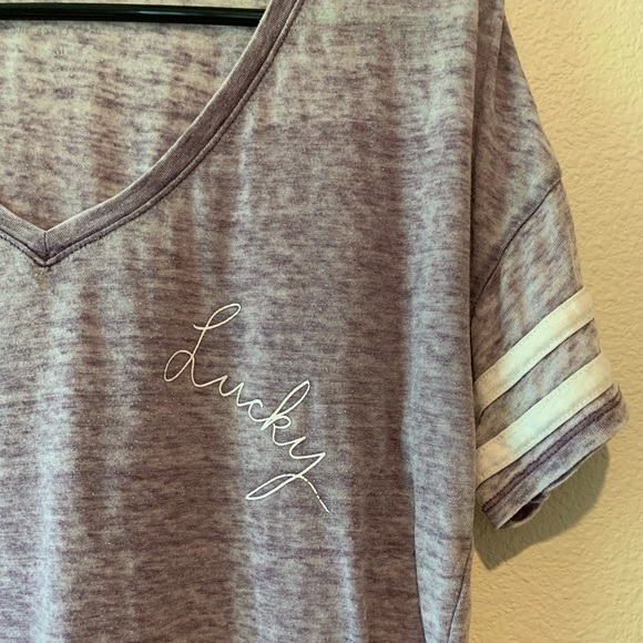 Lucky Raglan Top - Picture 4 of 5